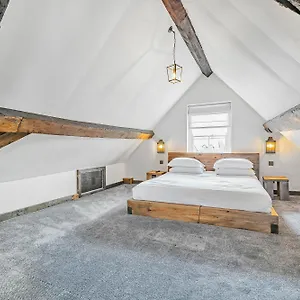  Apartment Quirky Retreats - Rose United Kingdom